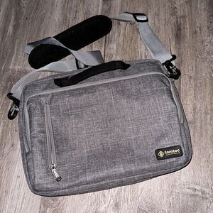 defender-a50 Laptop Briefcase For 14" MacBook Pro / Surface